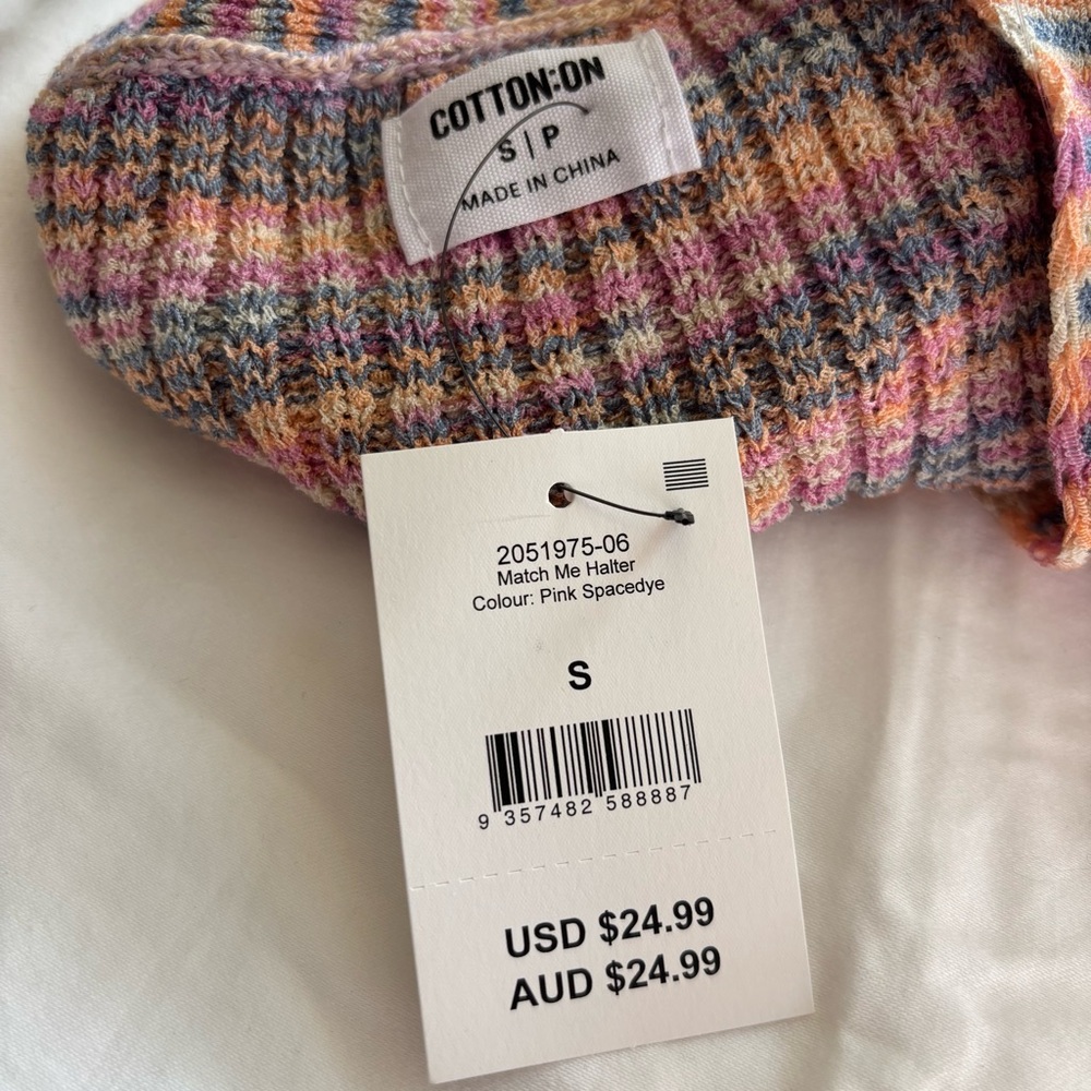 Multicolor Knit Halter Top - Picture 3 of 3